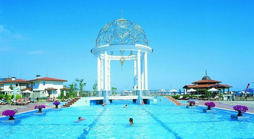 Helena Vip Villas And Suites Sunny Beach Exterior foto